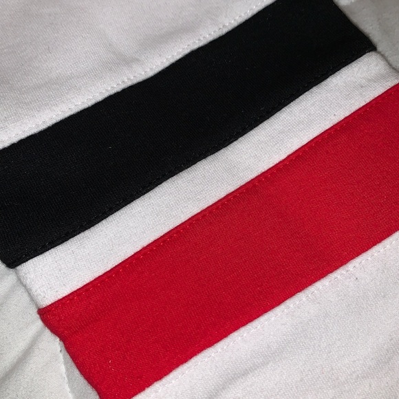 cute cropped color blocked garage hoodie - Picture 3 of 4